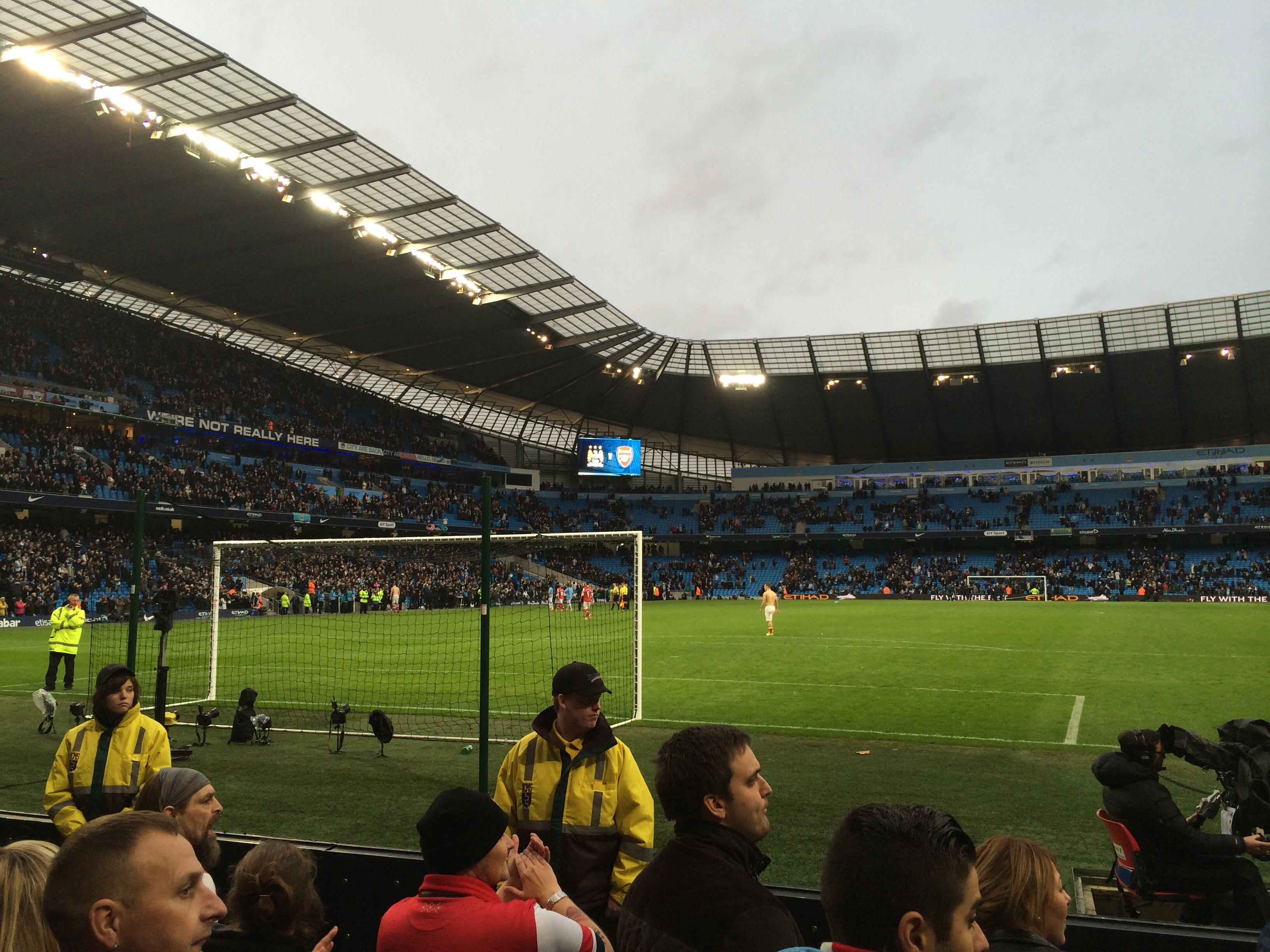 一个稳定且 一个稳定且